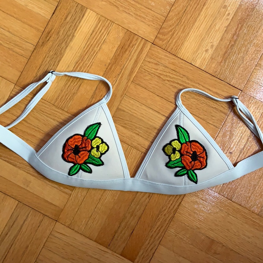 white floral triangl bikini top